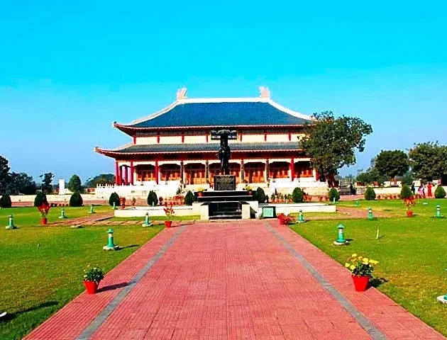 1520569247996-Hiuen-Tsang